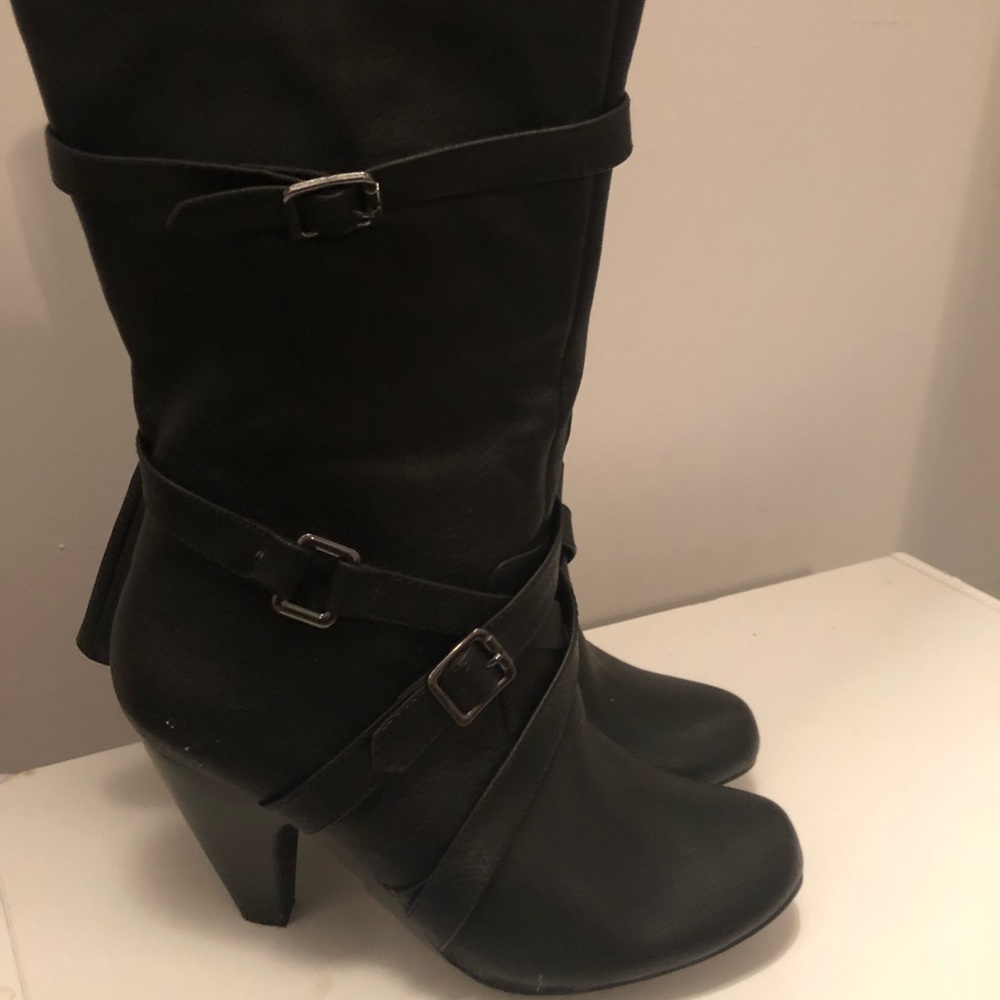 Ladies Boots